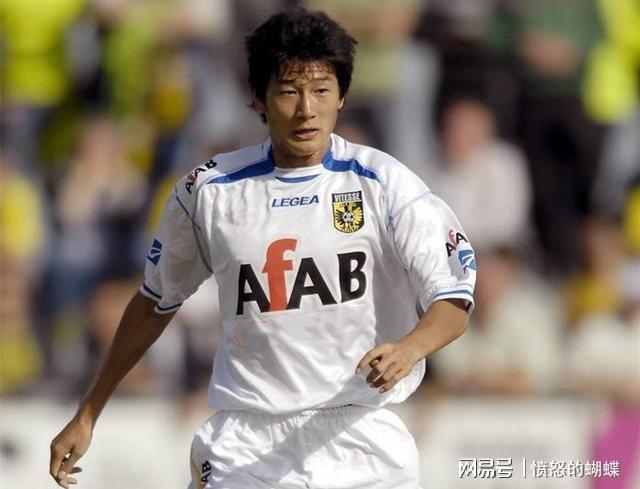 开云官网包含清晨荷甲焦点战，深圳男篮再遭质疑，信心回归，控场能力受关注的词条